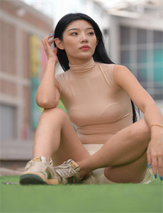 《母亲的爱人》