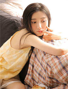 《极品人妖sarinavalentina》