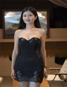 《突击》